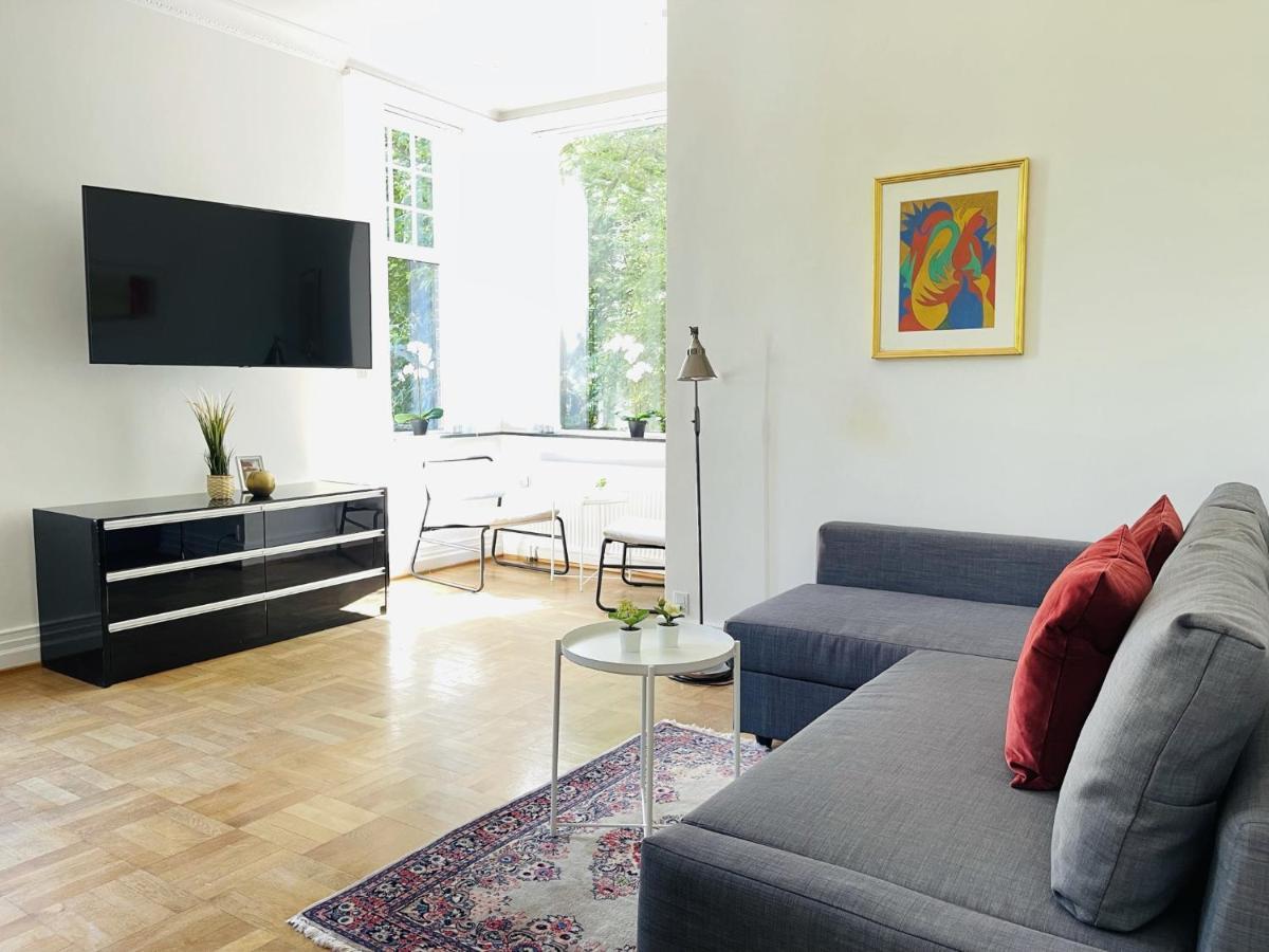 Aday - Aalborg Mansion - Open Bright Apartment With Garden Exterior photo
